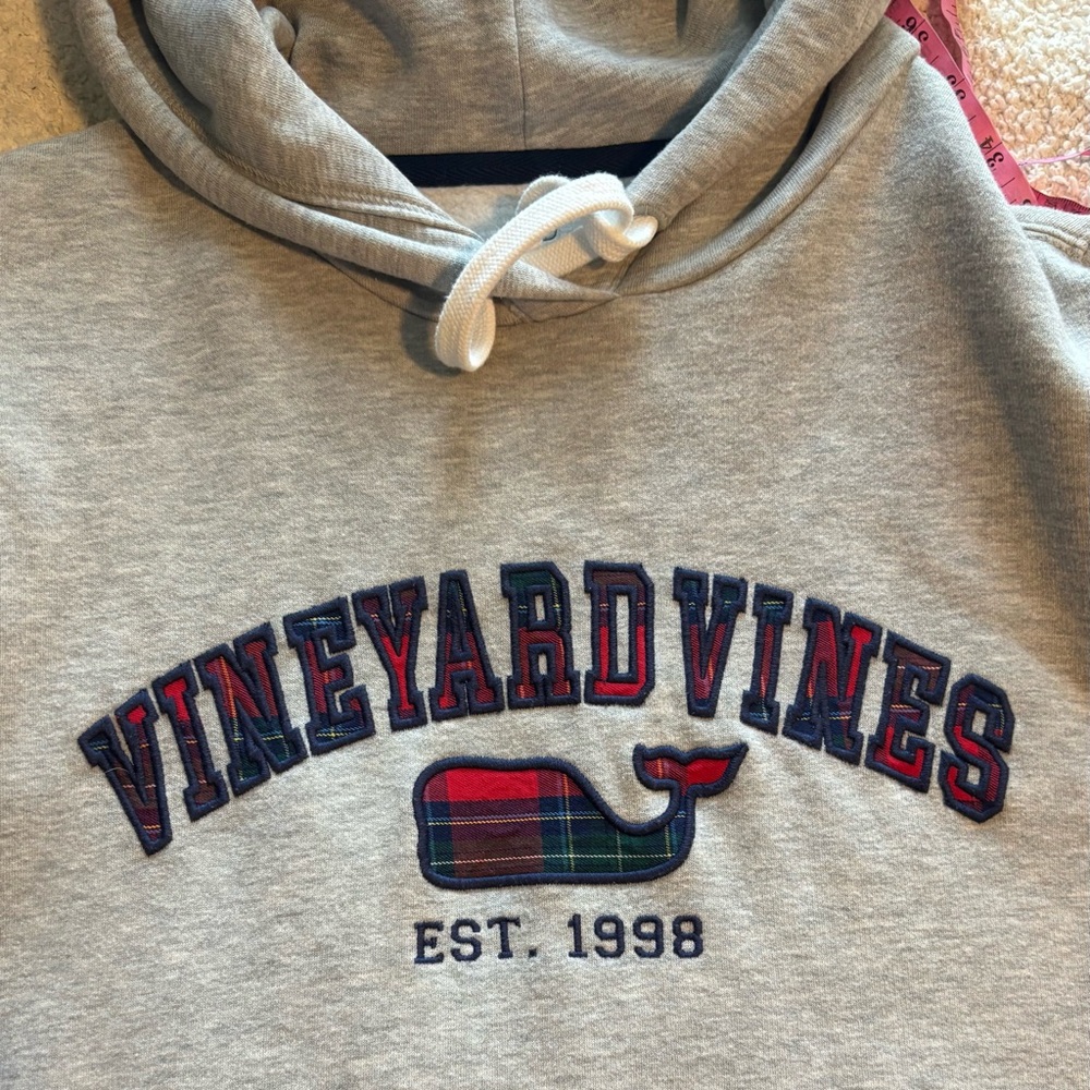 Vineyard Vines Unisex Gray Vintage Plaid Logo Pullover Hoodie